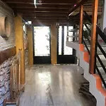 Tarıhı Kaleıçı Müthış Konum Denız Yakini Uygun Fıyat Huzurlu Ev