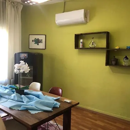 Tarıhı Kaleıçı Müthış Konum Denız Yakini Uygun Fıyat Huzurlu Ev *