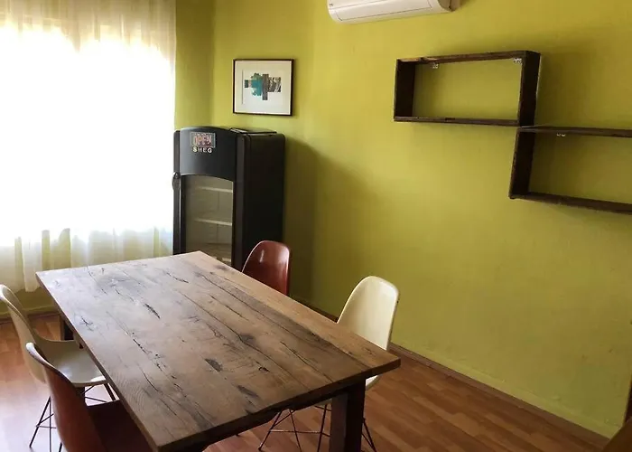 Tarihi Kaleici Muethis Konum Deniz Yakini Uygun Fiyat Huzurlu Ev Antalya